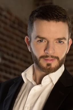 Photo of Kyle Downes