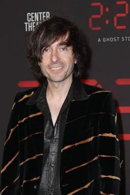 Photo of Danny Robins