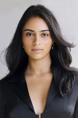 Photo of Alana Mansour