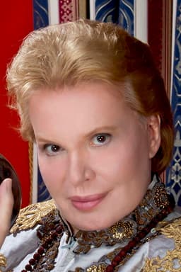 Photo of Walter Mercado