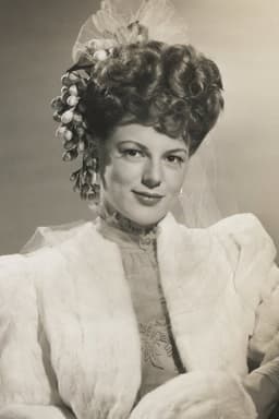 Photo of Faye Marlowe