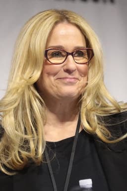 Photo of Susan Eisenberg