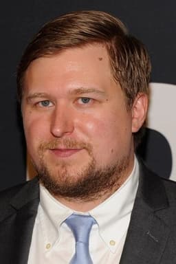 Photo of Michael Chernus