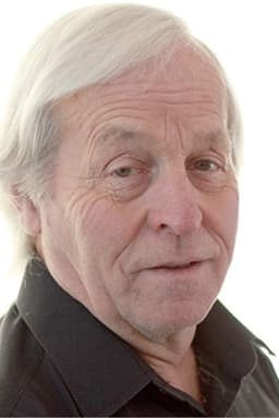 Photo of Frank Edwards