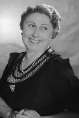 Photo of Andrée de Chauveron