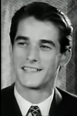 Photo of Kostas Fyssoun