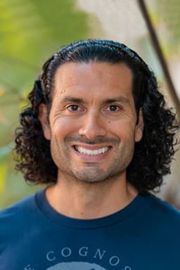 Photo of Andy Bustamante