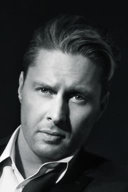 Photo of Donavon Warren