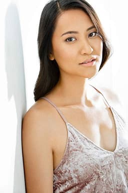 Photo of Kristen Lee