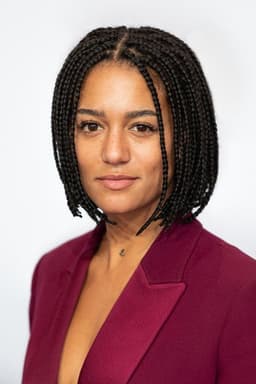 Photo of Larissa Sirah Herden