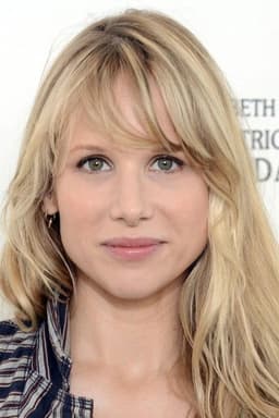 Photo of Lucy Punch