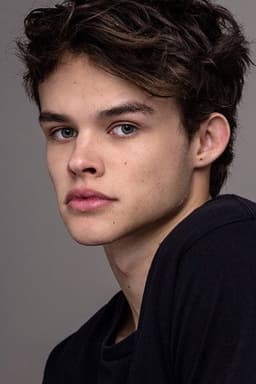 Photo of Curran Walters