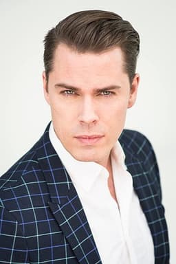 Photo of Justin Stone
