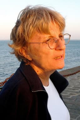 Photo of Martine Storti