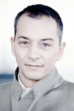 Photo of Éric Génovèse