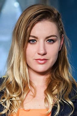 Photo of Hailey Chown