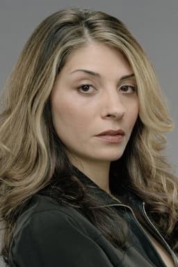 Photo of Callie Thorne