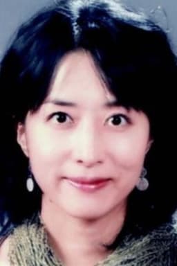 Photo of Shin Yoon-jung