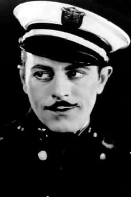 Photo of Sidney Smith