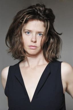 Photo of Maaike Neuville