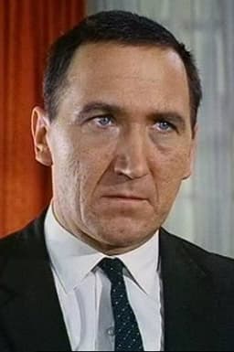 Photo of George Sewell