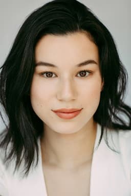 Photo of Mya Lowe