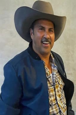 Photo of Mario Negrete