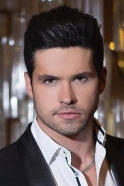 Photo of Eleazar Gómez