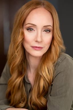 Photo of Leah Hennessey