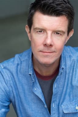 Photo of Gavin Lee