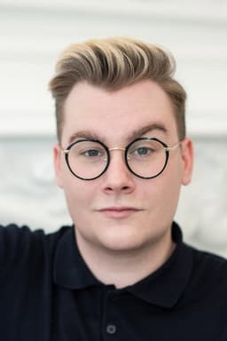 Photo of Tom Hearn