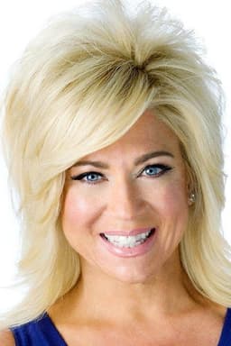 Photo of Theresa Caputo