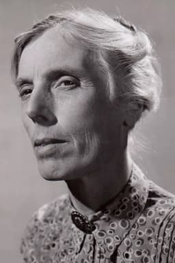 Photo of Eily Malyon