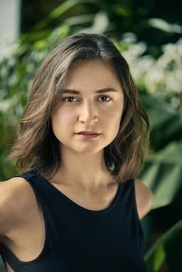 Photo of Isabella Nefar