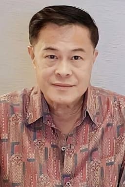 Photo of Surapol Poonpiriya