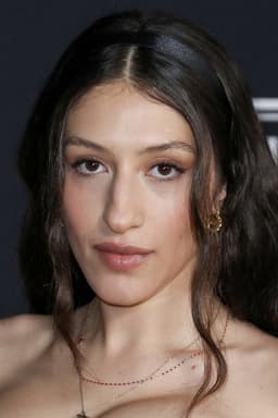 Photo of Noa Fisher