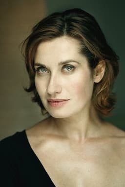 Photo of Emmanuelle Devos