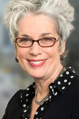 Photo of Kate Lynch