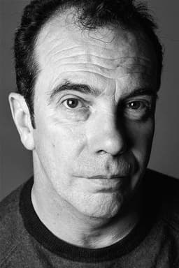 Photo of Gavin Mitchell