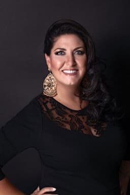 Photo of Anna Pirozzi