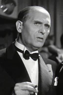Photo of Victor Vina