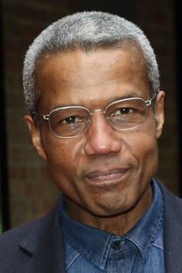 Photo of Hugh Quarshie
