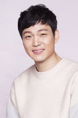 Photo of Heo Jeong-do