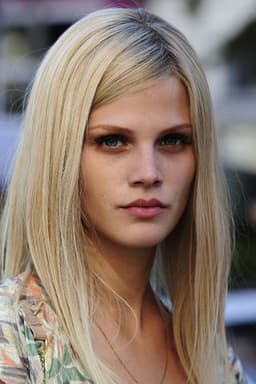 Photo of Karoline Teska