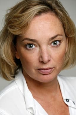 Photo of Emma Amos