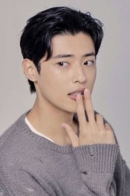 Photo of Kang Woo-jung