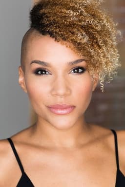 Photo of Emmy Raver-Lampman