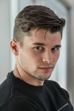 Photo of Guillaume Paquin