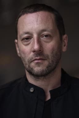 Photo of Oliver Broumis