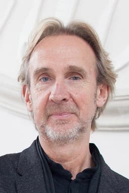 Photo of Mike Rutherford